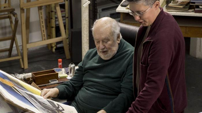 A cuatro manos: el maestro Guillermo Roux tendrá una muestra homenaje en la feria Arte Espacio, este mes; la curadora es su hija Alejandra, que elige lo mejor de la obra de su padre. Foto: Santiago Filipuzzi