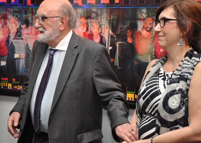 Yuyo Noe con Paula Noe Murphy, en la muestra NOE 3D en Rubbers.